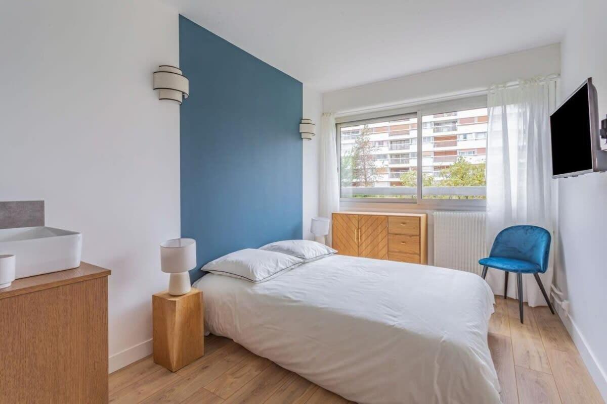 Appart'Hotel Luminous Vue Seine- Paris 15Min Жувиси-сюр-Орж Екстериор снимка