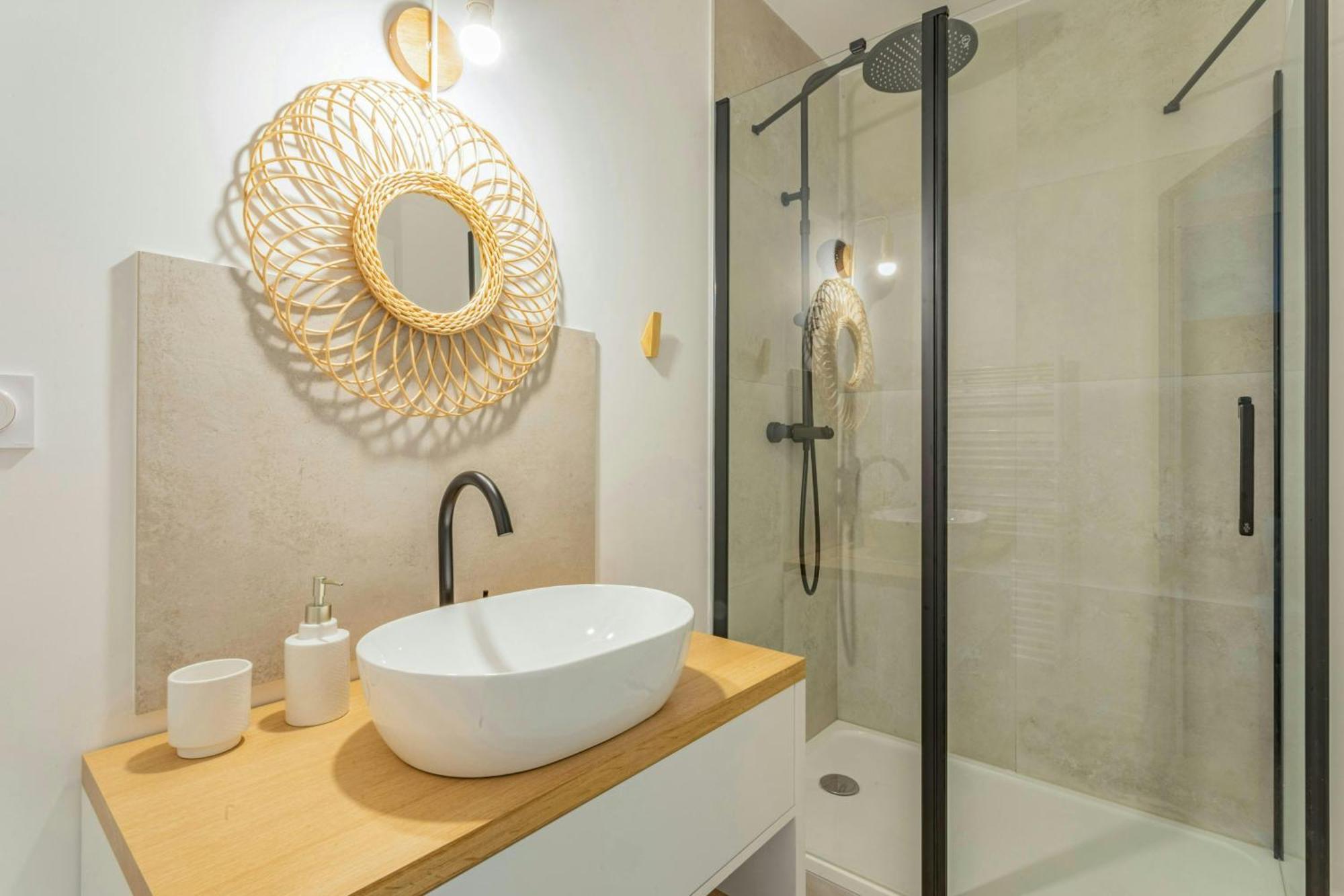 Appart'Hotel Luminous Vue Seine- Paris 15Min Жувиси-сюр-Орж Екстериор снимка