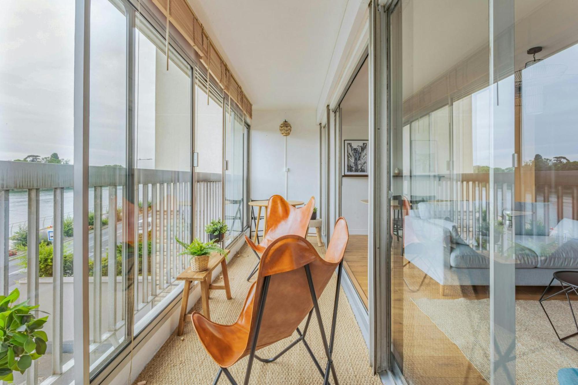 Appart'Hotel Luminous Vue Seine- Paris 15Min Жувиси-сюр-Орж Екстериор снимка
